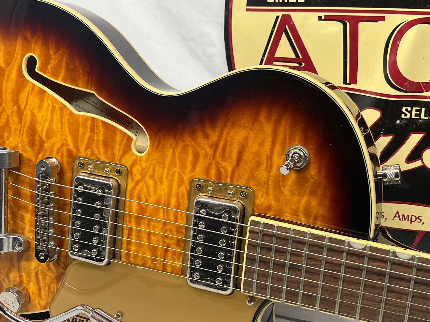 Gretsch G5655T Singlecut Semi-Hollow Body Electric Guitar