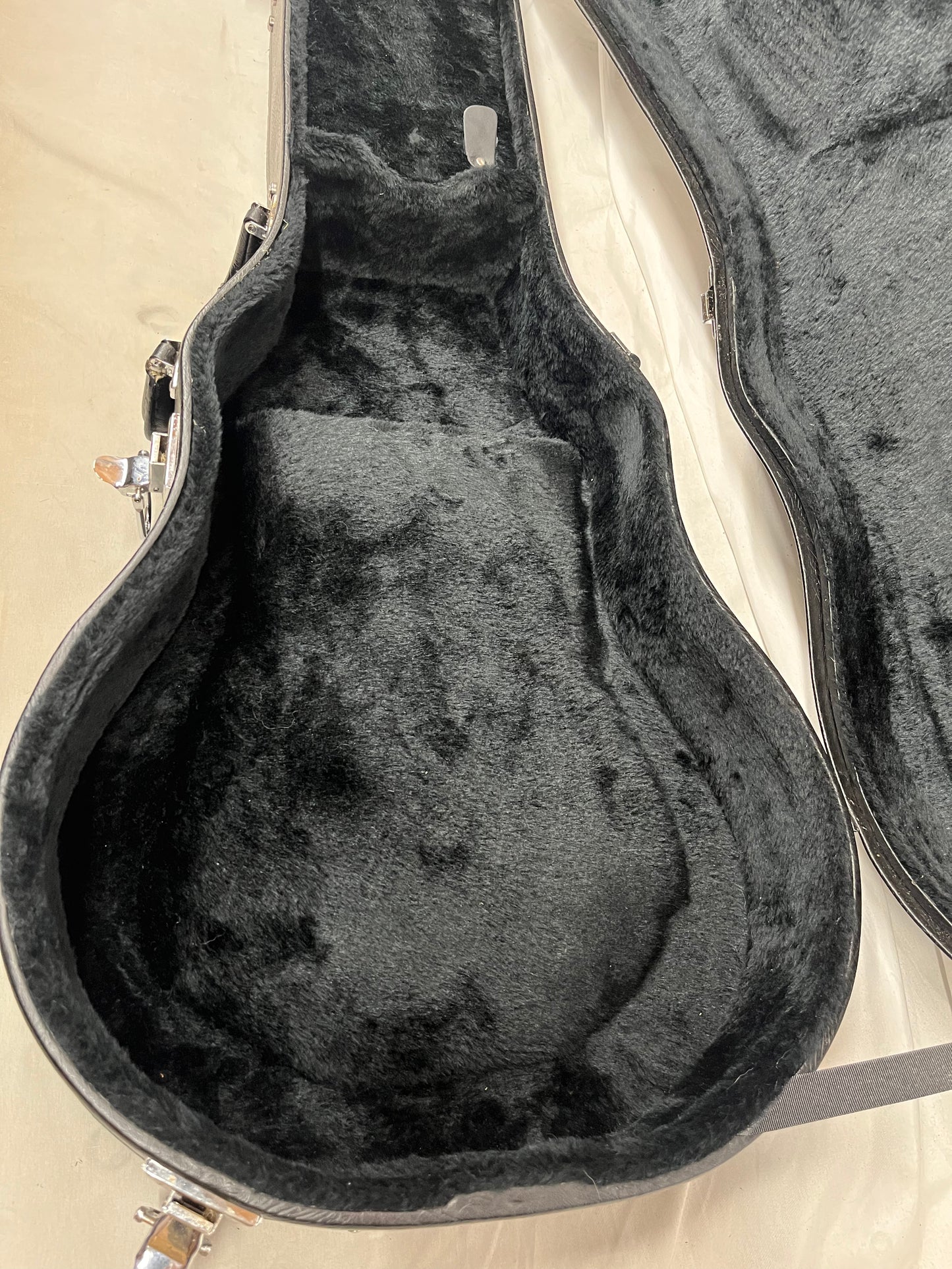 No Name Hard Case for Singlecut / Doublecut Electric Guitar