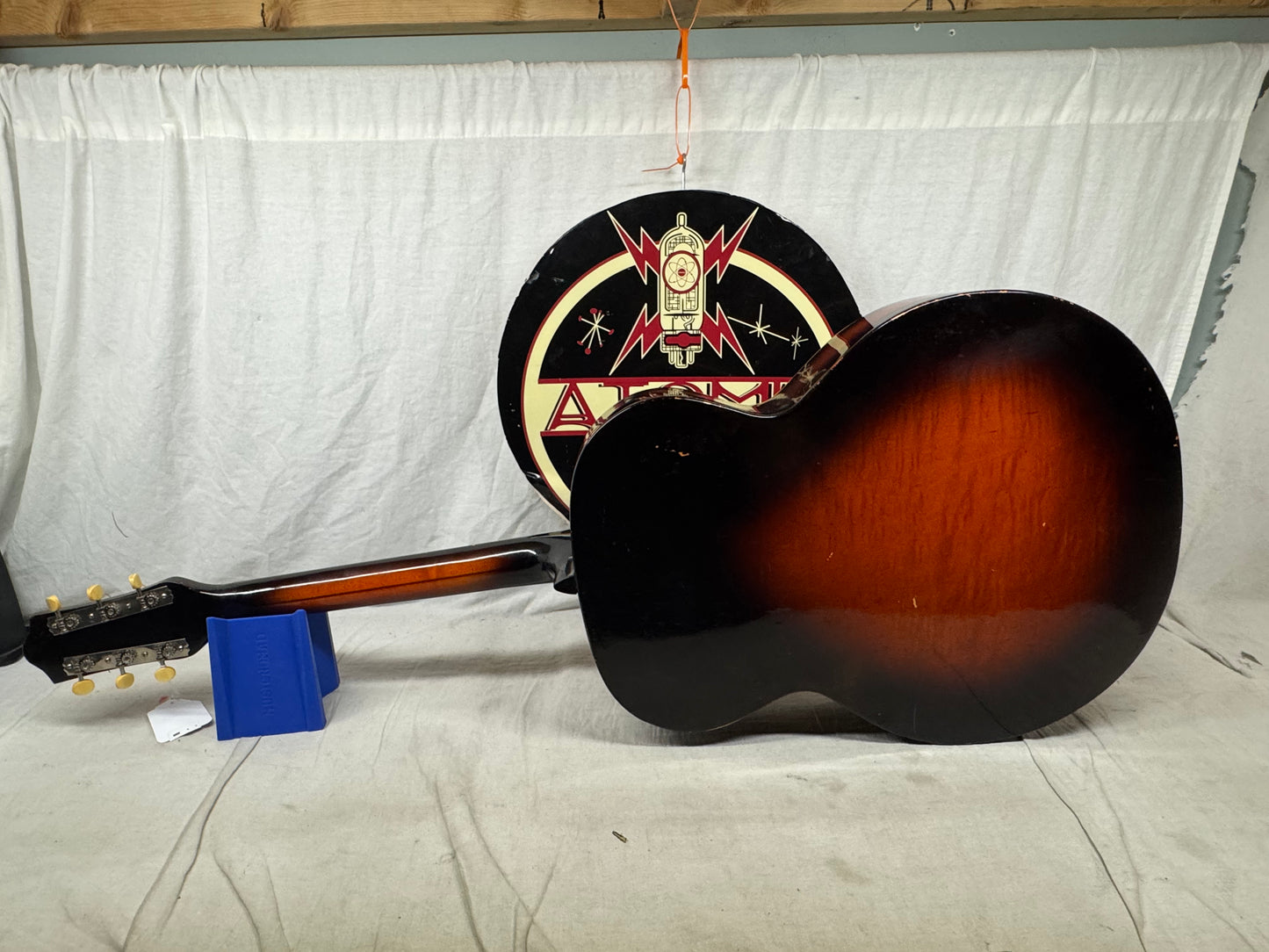 Gretsch Acoustic Guitar with Chipboard Case 1953