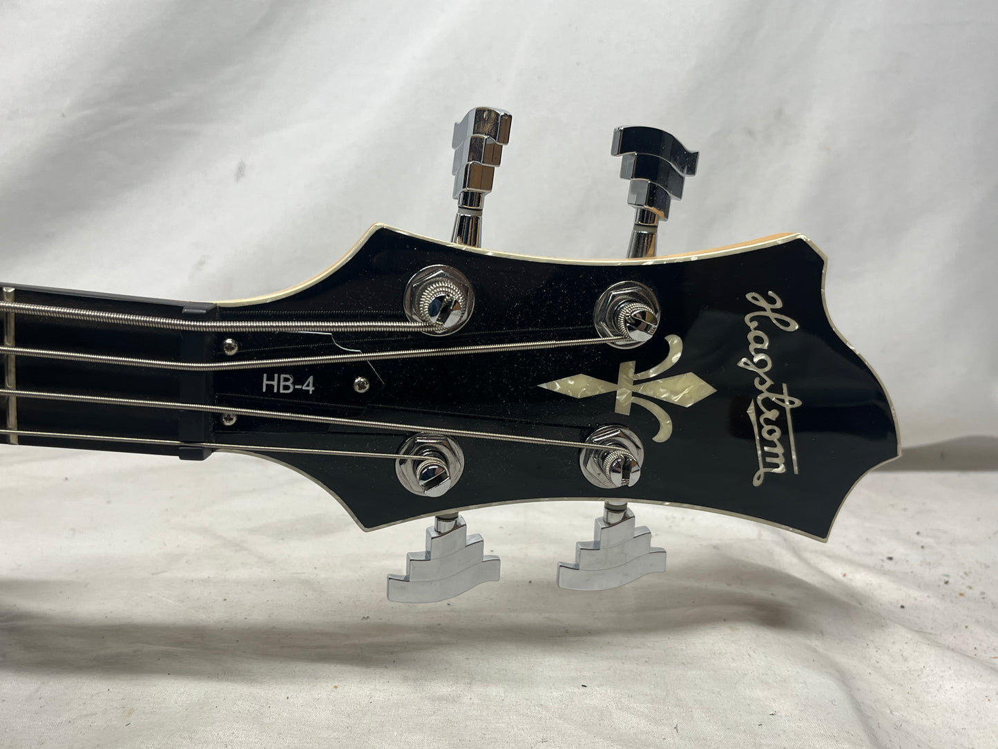 Hagstrom HB-4 Doublecut 4-String Electric Bass with Gig Bag - Split in Fretboard *See Photos*