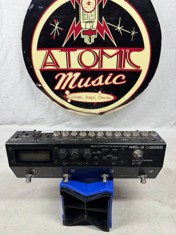 Boss MS-3 ms3 Multi-Effects Switcher Pedal with Power Supply