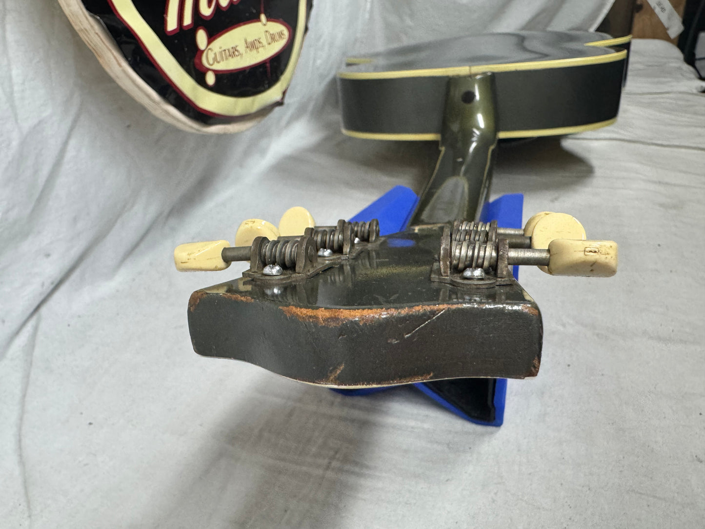 Gretsch USA 6187 g6187 Clipper Hollowbody Guitar with Case - neck/headstock repaired 1957 - Cream / Cadillac Green
