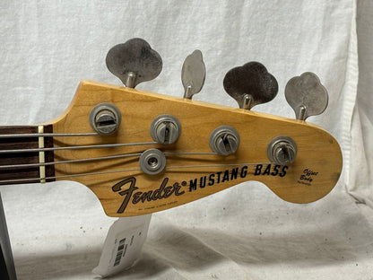 Fender USA Mustang 4-string Bass with Case 1974 - 3-Color Sunburst / Rosewood fingerboard
