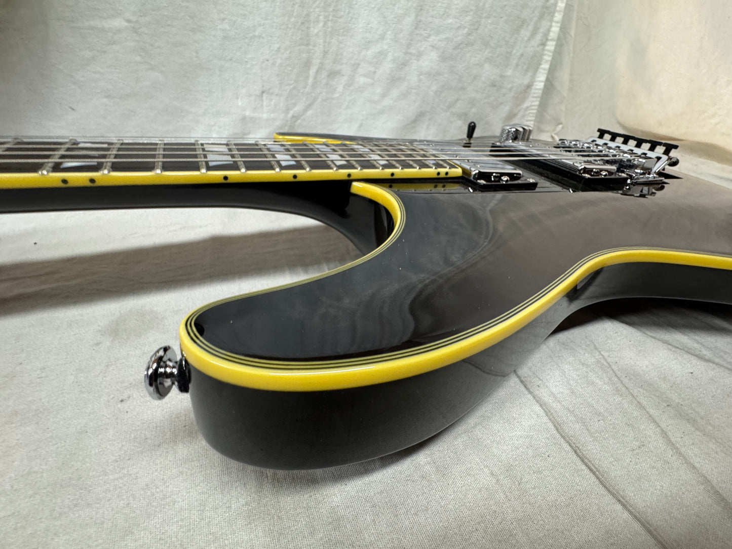 Schecter Diamond Series C-1 C! Custom FR Guitar with Case 2010