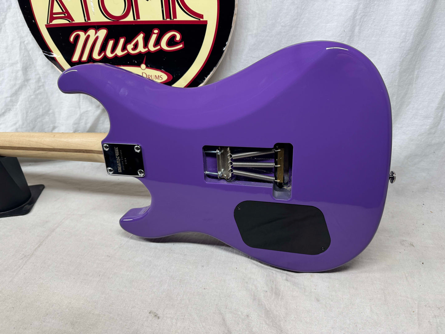 Mean Street Guitars meanstreet Unchained Tour Guitar with Case - Joker