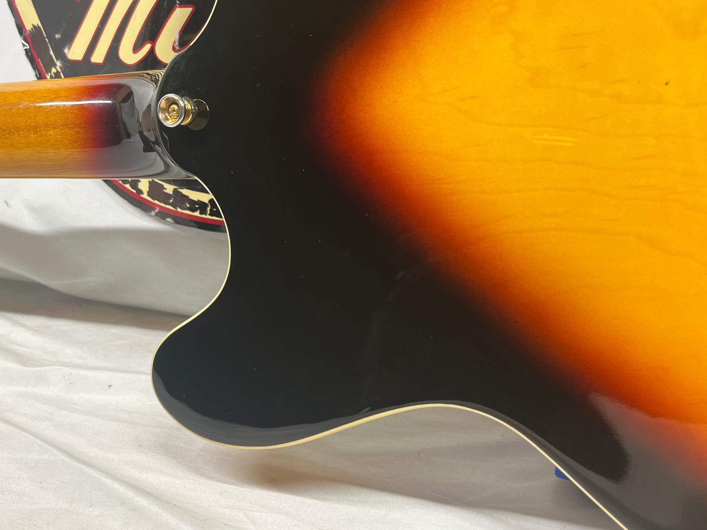 Peavey JF-1 Semi-Hollow Body Electric Guitar