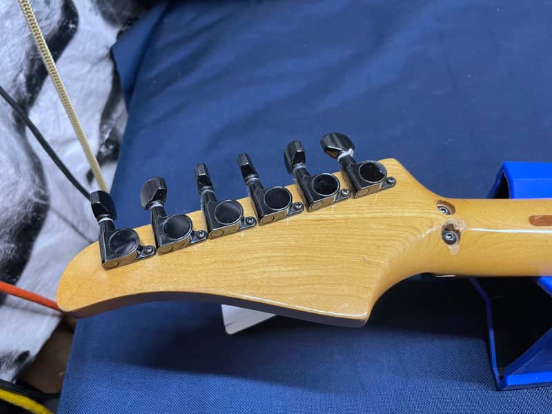 Kramer USA Voyager Series Guitar - modified! - Image 16