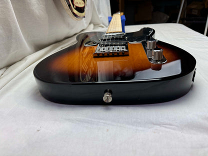 Fender Deluxe Nashville Telecaster Guitar 2020 - 2-Color Sunburst / Maple neck
