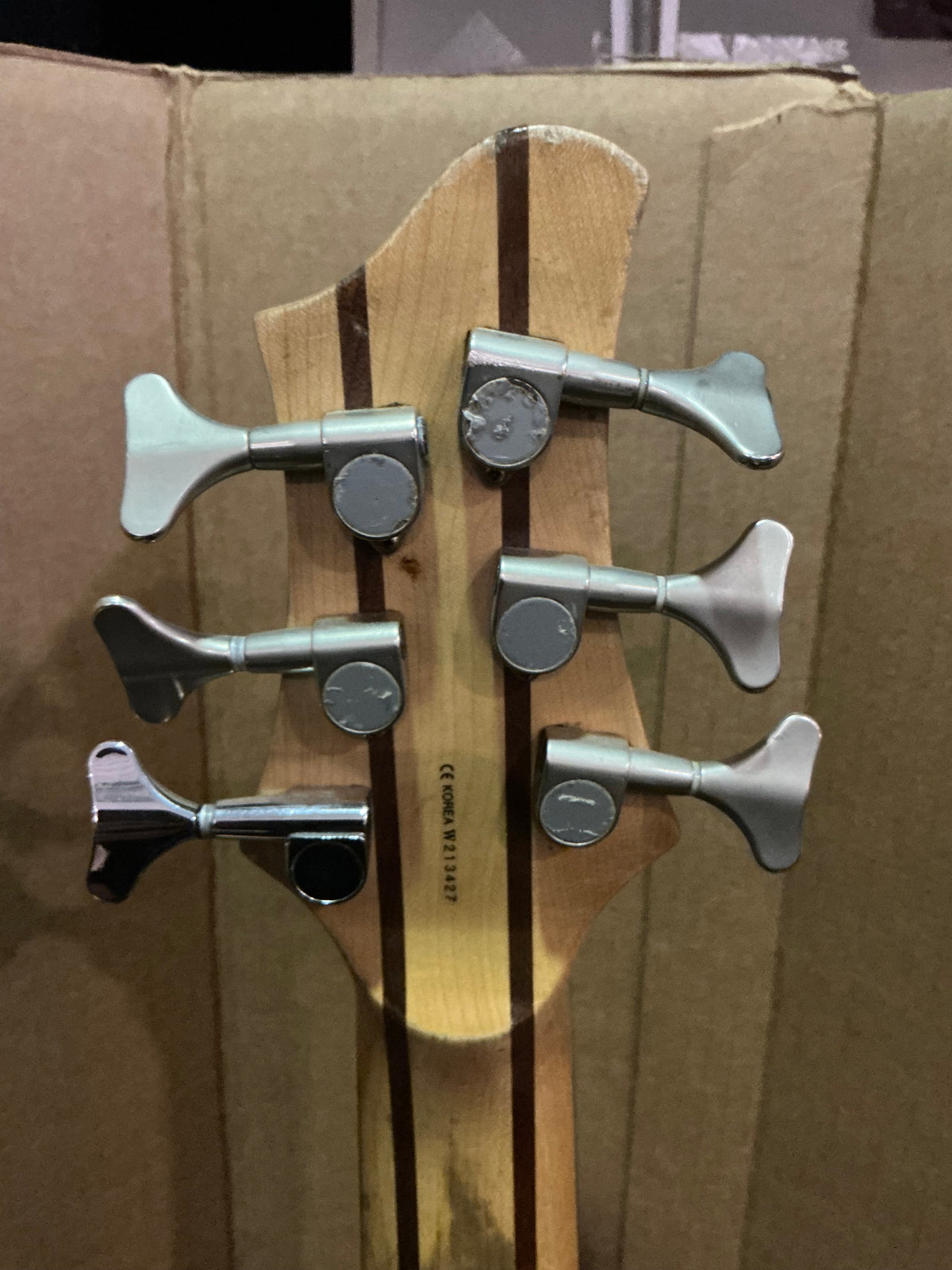 Ibanez BTB406QM 6-String Bass Guitar