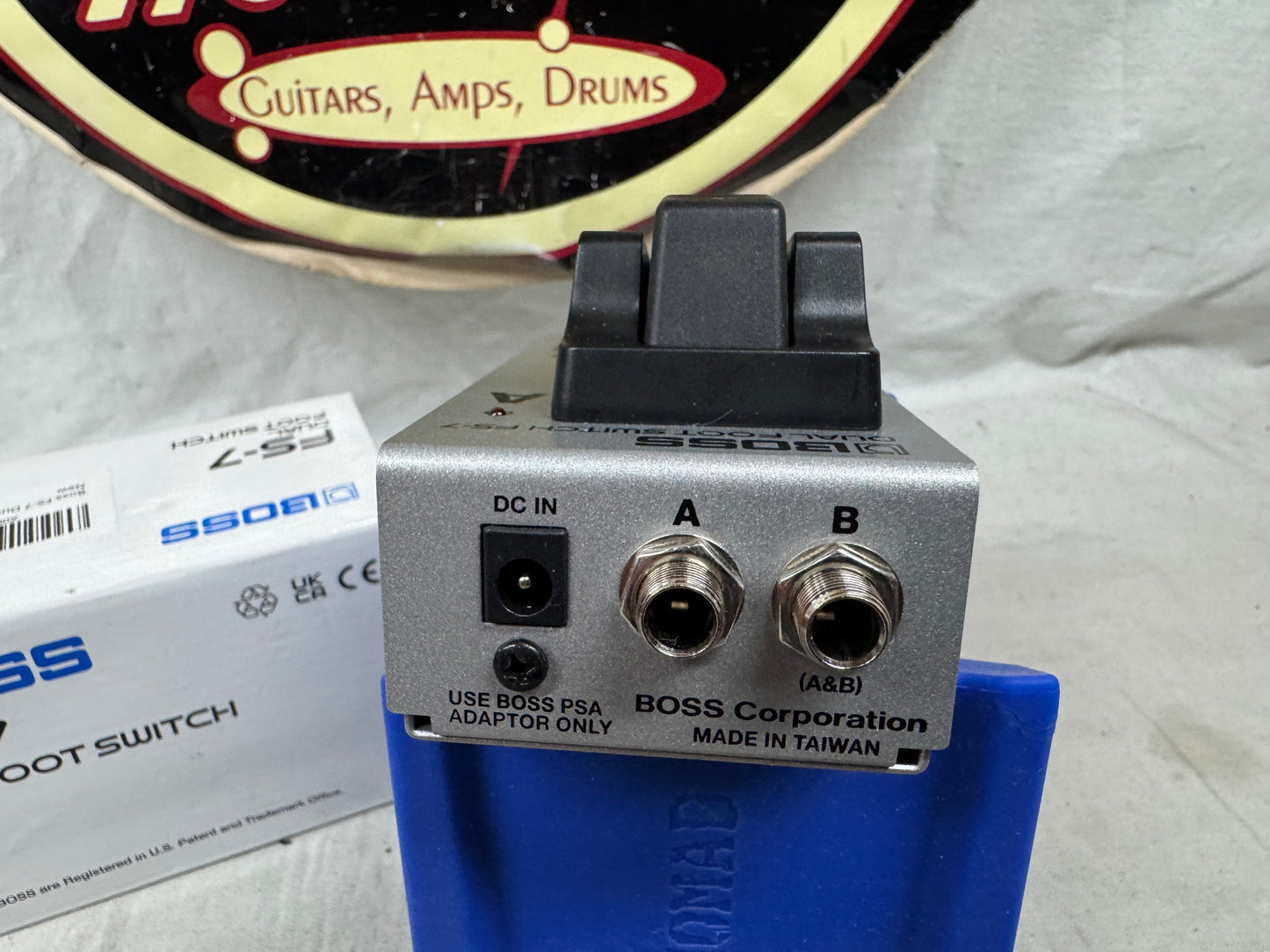 Boss FS-7 fs7 Dual Footswitch Pedal with Box