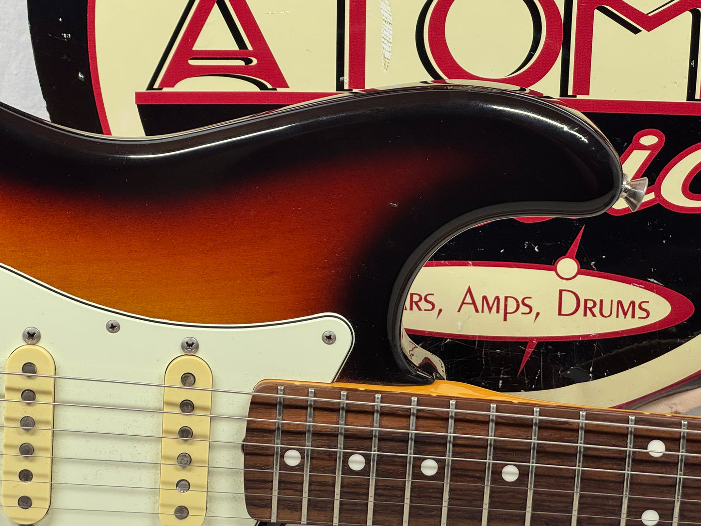 Fender ST-62 st62 1962 '62 Reissue Stratocaster Guitar - CIJ Crafted In Japan 2006 - 2008 - 3-Color Sunburst / Rosewood fingerboard