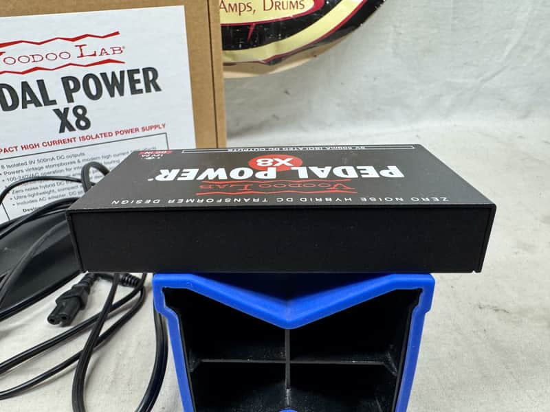Voodoo Lab Pedal Power X8 Pedal Power Supply - Brick with Power and Box - Image 5
