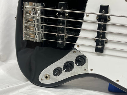 Squier Affinity Series Jazz Bass V 5-String Electric Bass - Black