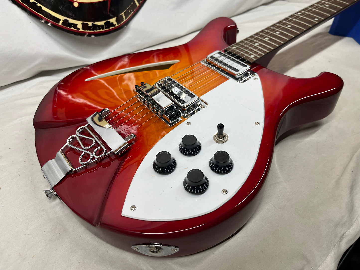 IYV IVRK-20 Semi-Hollow Body Electric Guitar