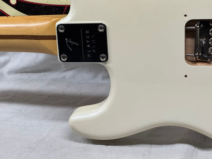Fender Player Plus Stratocaster Guitar 2022 - Olympic Pearl / Maple neck