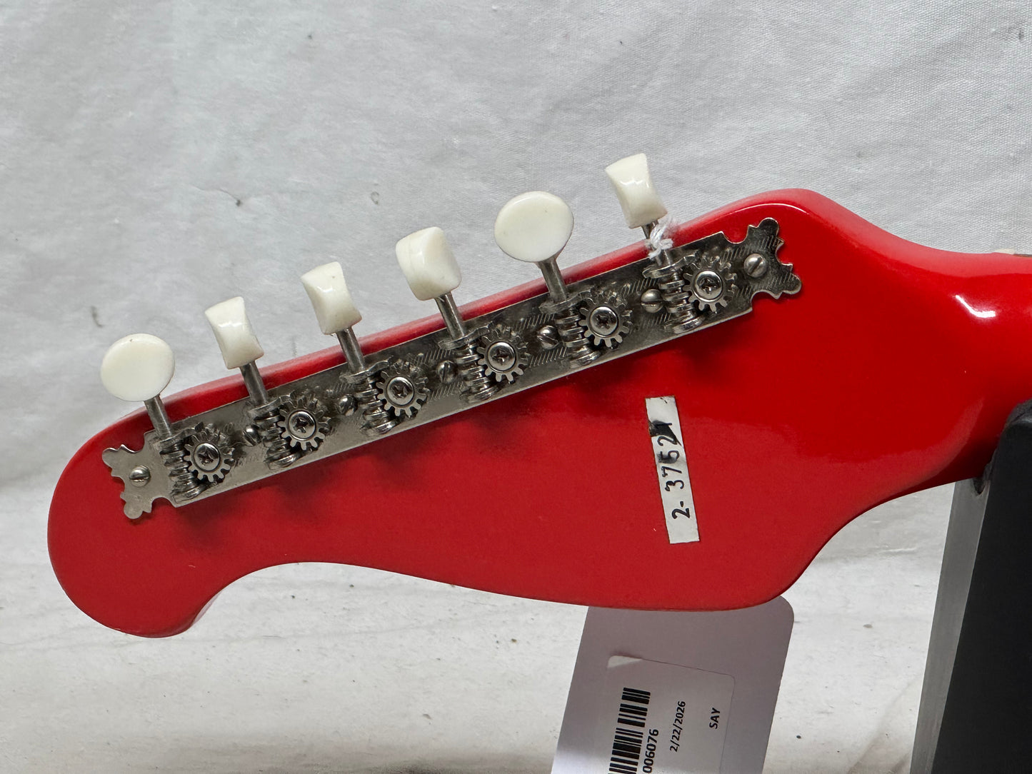 Supro Colt 22" Short Scale Guitar Vintage - Red (appears to be re-finished)