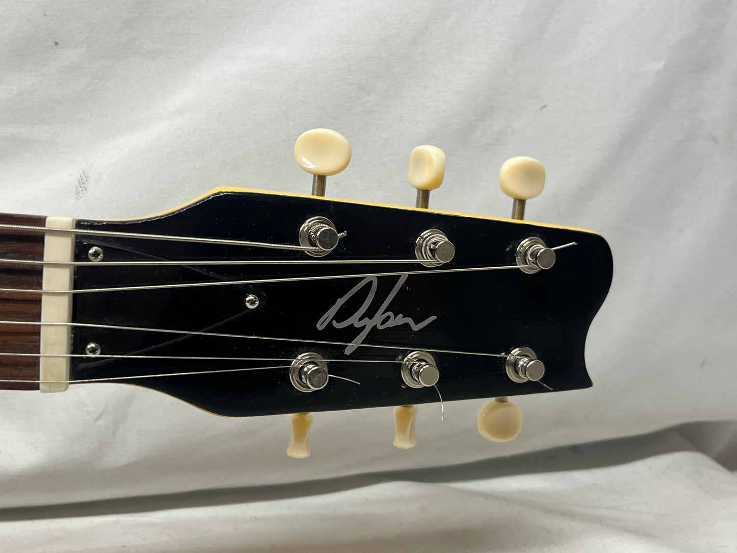 Dylan Doublecut Electric Guitar