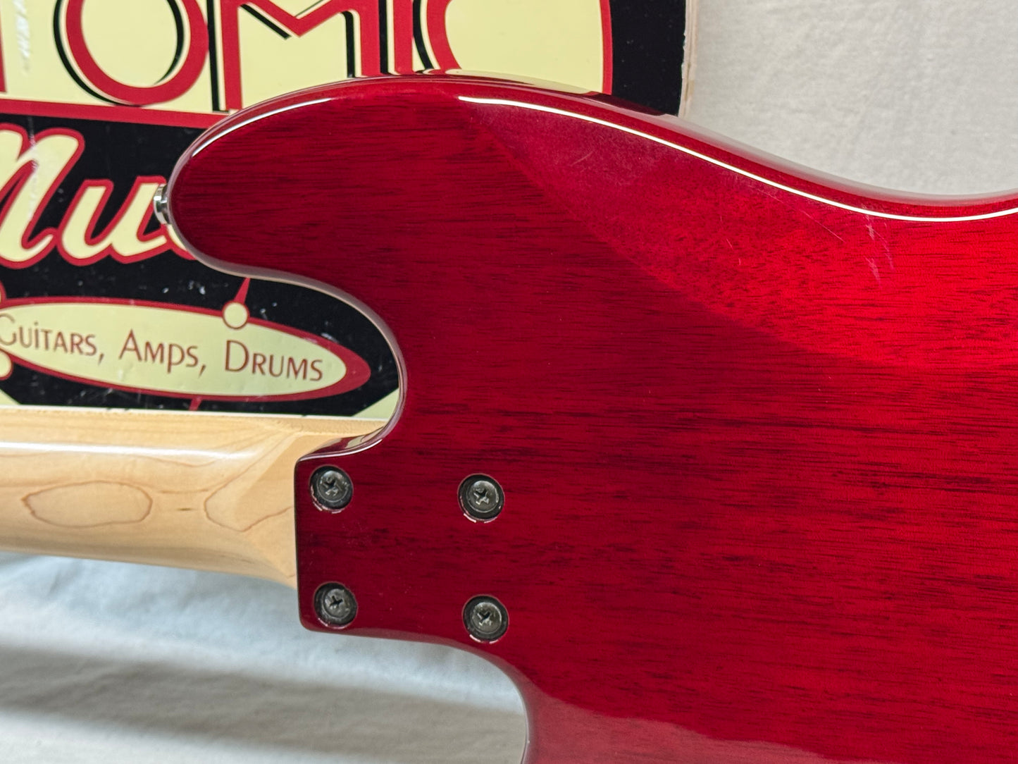 Lakland Skyline Series Decade 4-string Bass