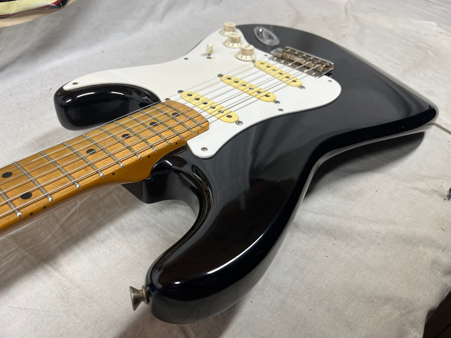 Fender ST-57 ST57 Stratocaster Electric Guitar MIJ - Made in Japan