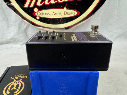 Walrus Audio Fundamental Chorus Pedal with Box