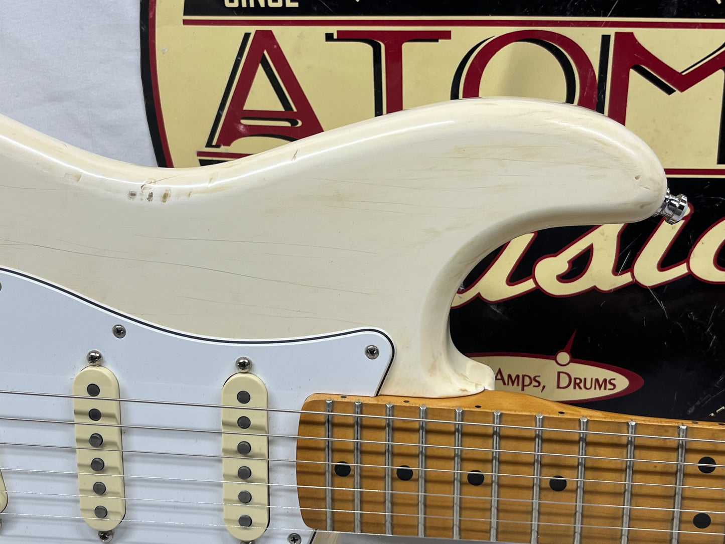 Fender Jimi Hendrix Stratocaster Strat Electric Guitar - Olympic White