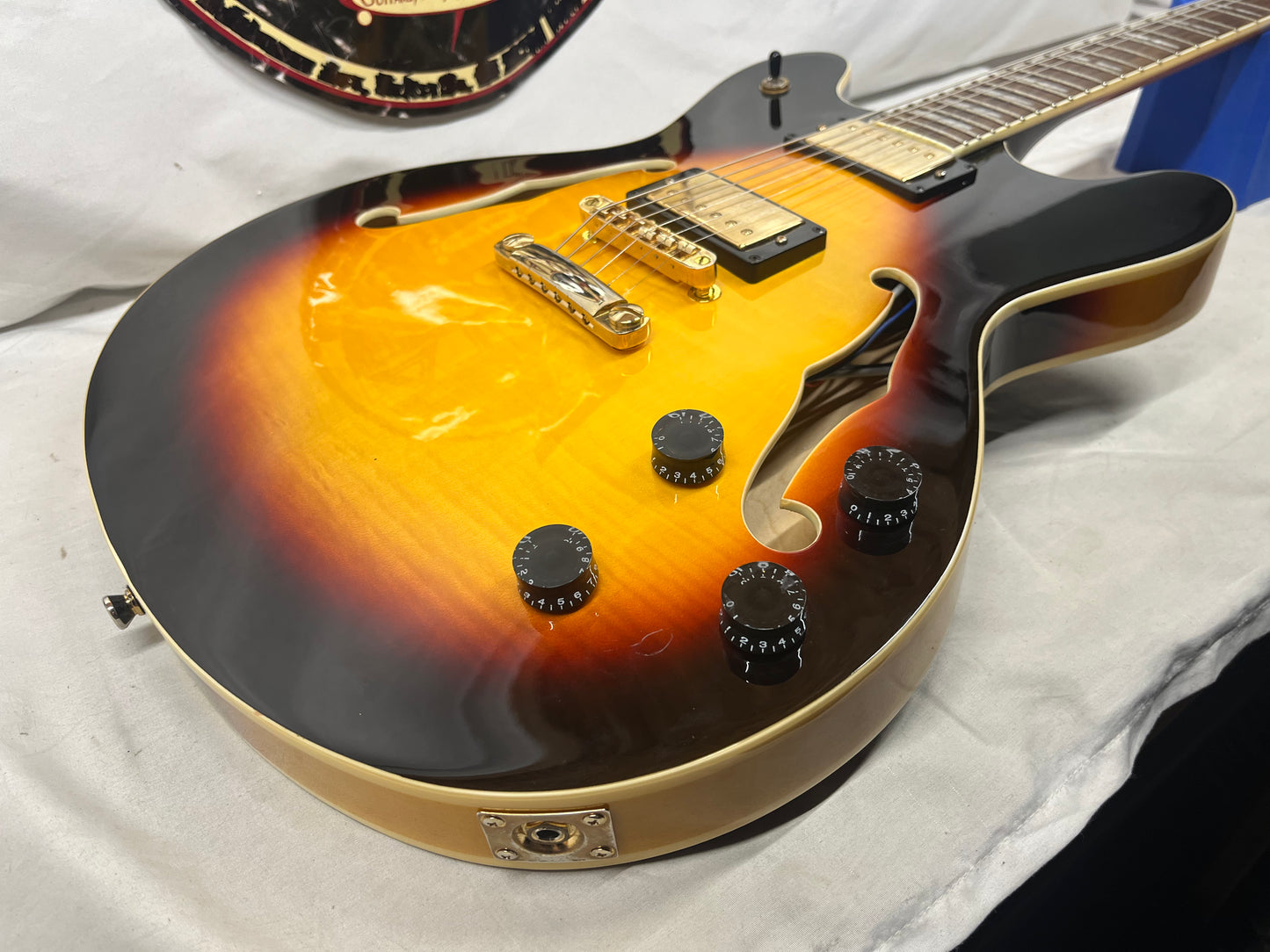 Peavey JF-1 Semi-Hollow Body Electric Guitar