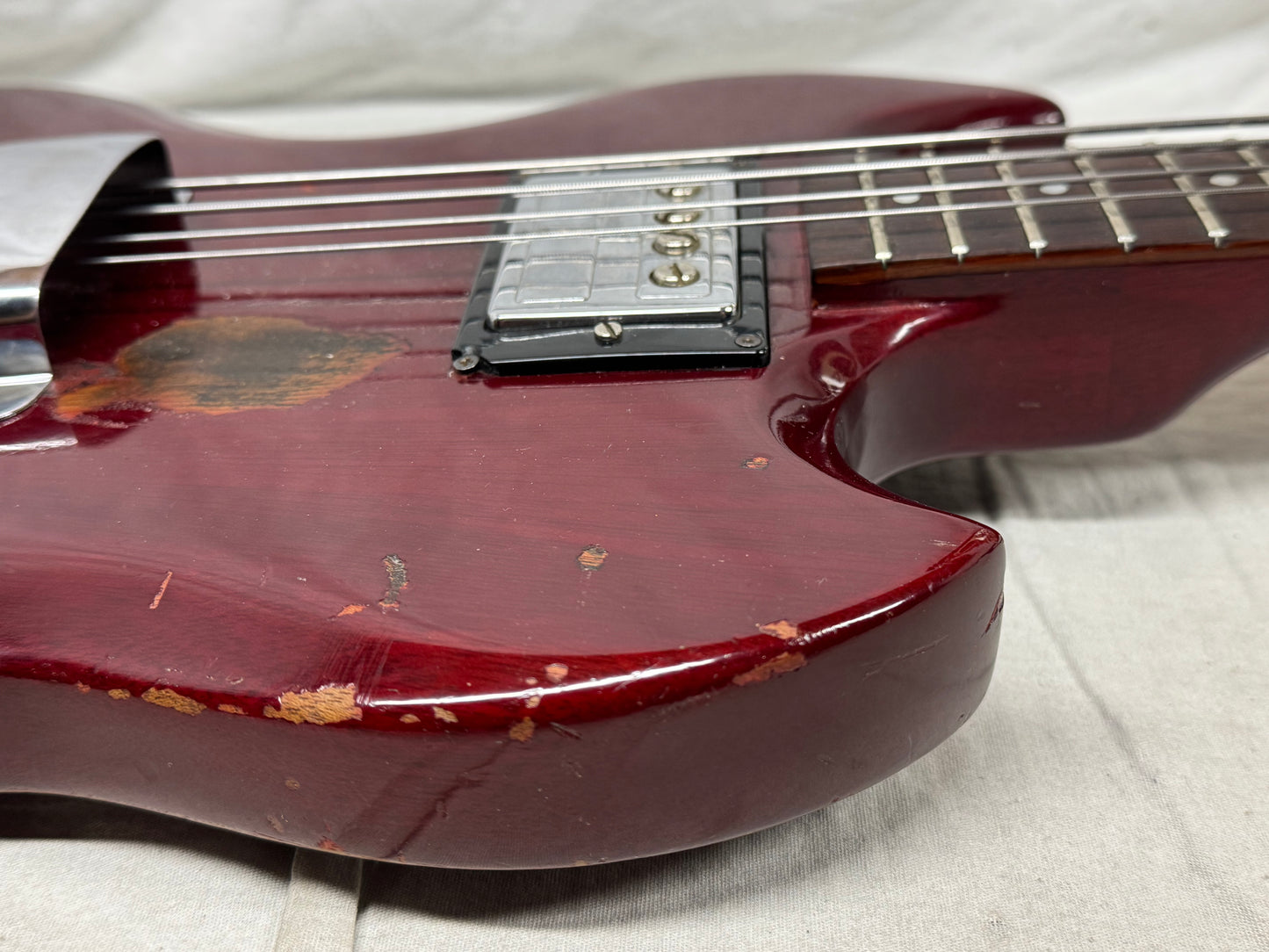 Guild JetStar jet star JS-1 js1 4-string Bass with Case 1972