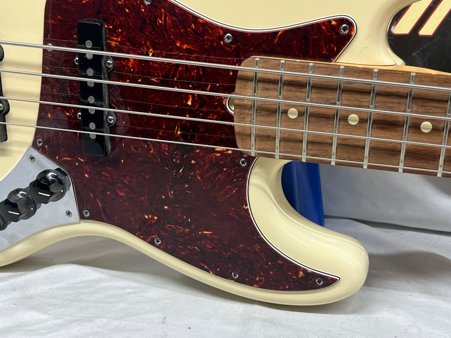Fender American Standard 4-String Electric Jazz Bass 2011 - Olympic White