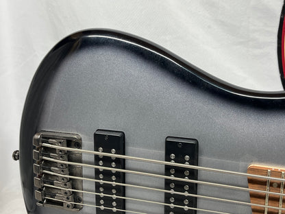 Ibanez Soundgear SR305E 5-String Electric Bass
