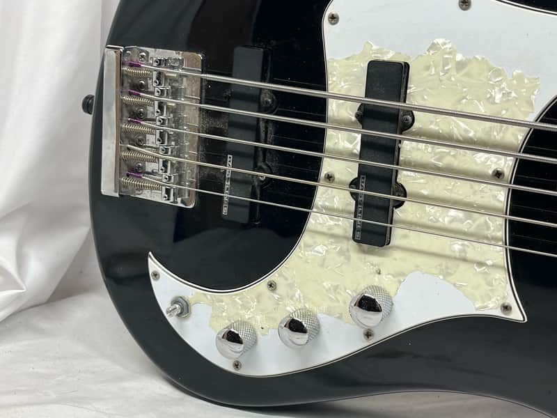 Dean Hillsboro 5-String Electric Bass - Image 5