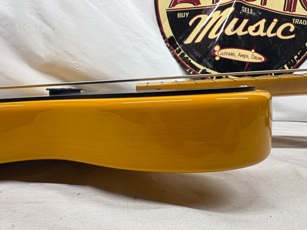 Fender Precision Bass - Butterscotch Blonde with Maple Fretboard