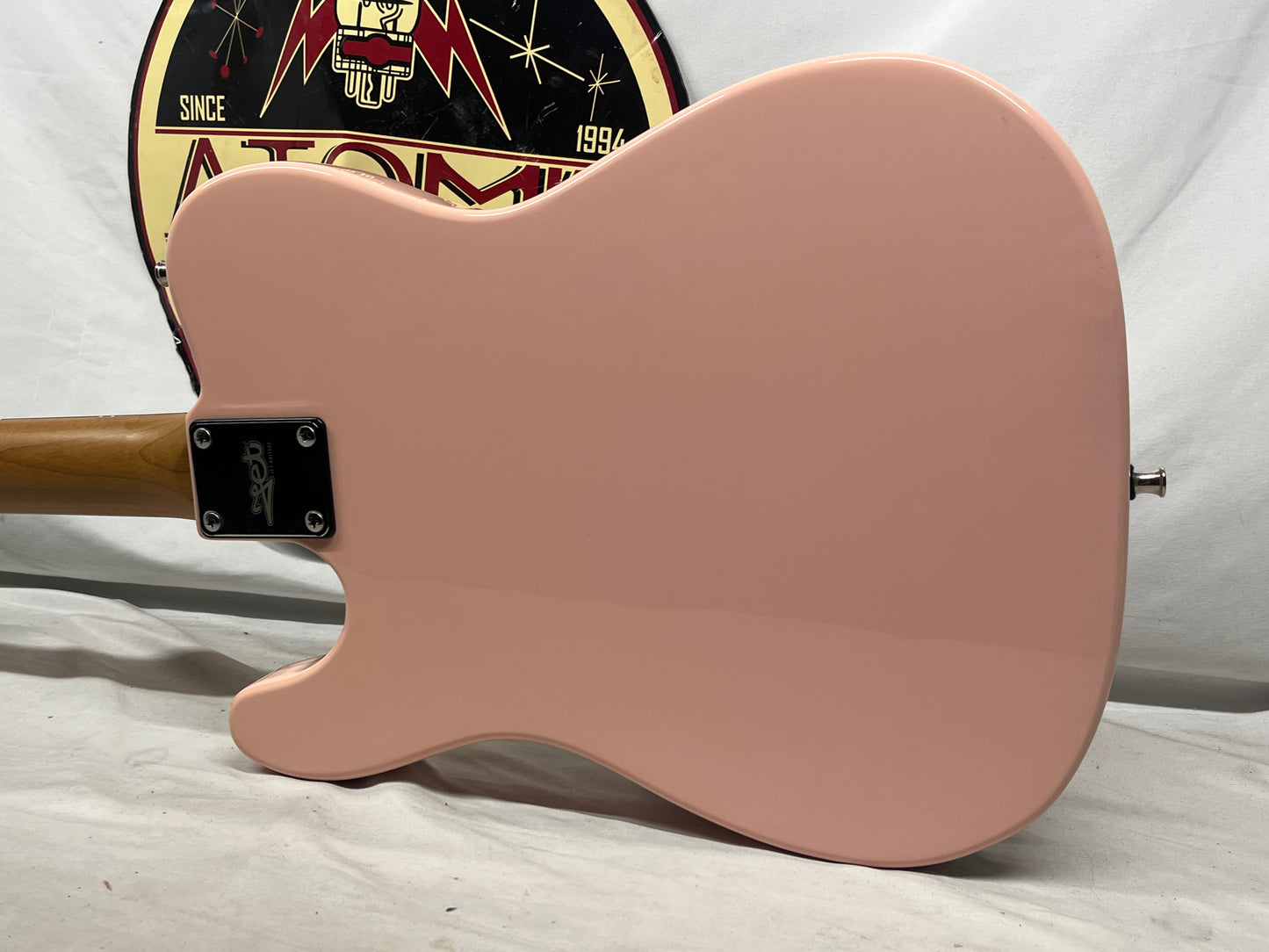 Jet Guitars JT-300 Singlecut T-Style Electric Guitar - Shell Pink