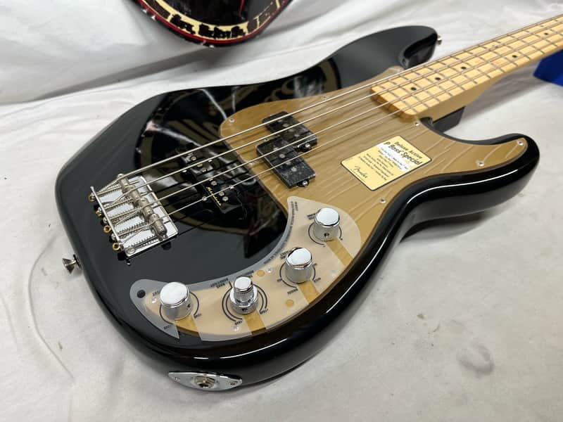 Fender Deluxe Active Electric Precision Bass Special - Image 17