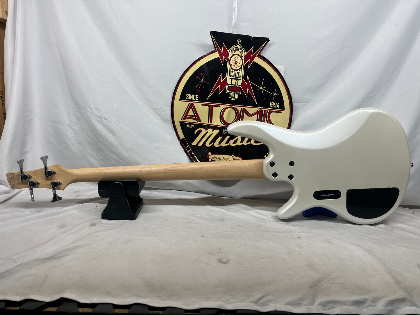 Ibanez Soundgear Gio GSR200M 4-String Electric Bass