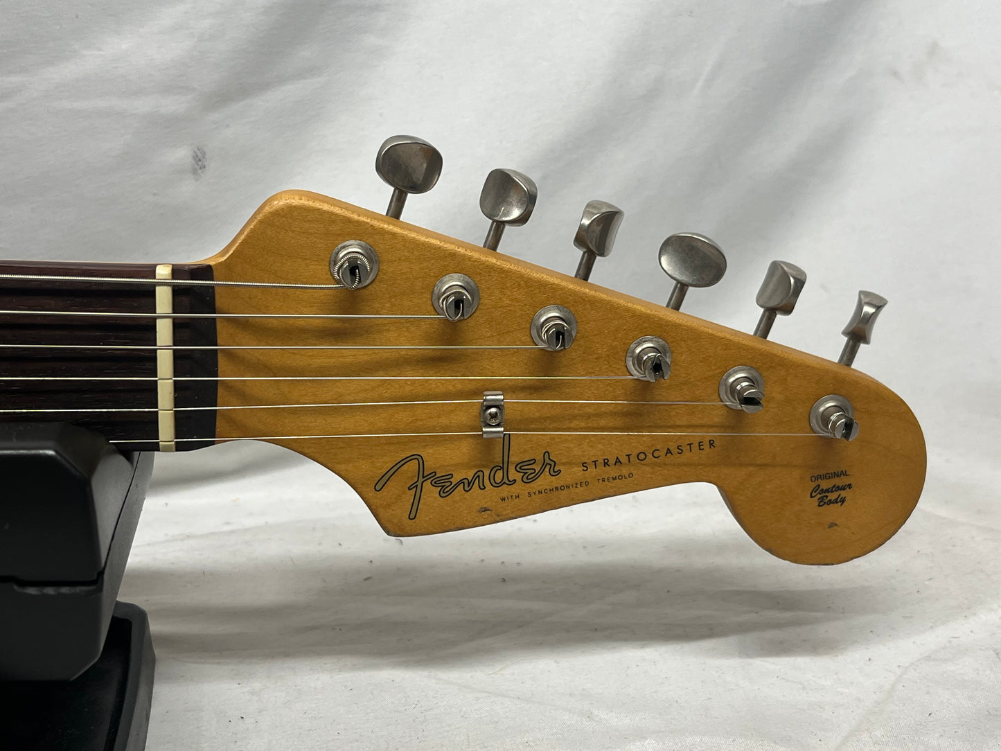 Fender Road Worn '60s Stratocaster Strat Electric Guitar 2010 - Olympic White