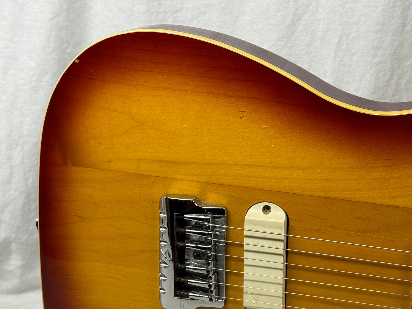 Fender USA Elite Telecaster Guitar with Case 1983 - Sienna Sunburst / Rosewood fingerboard