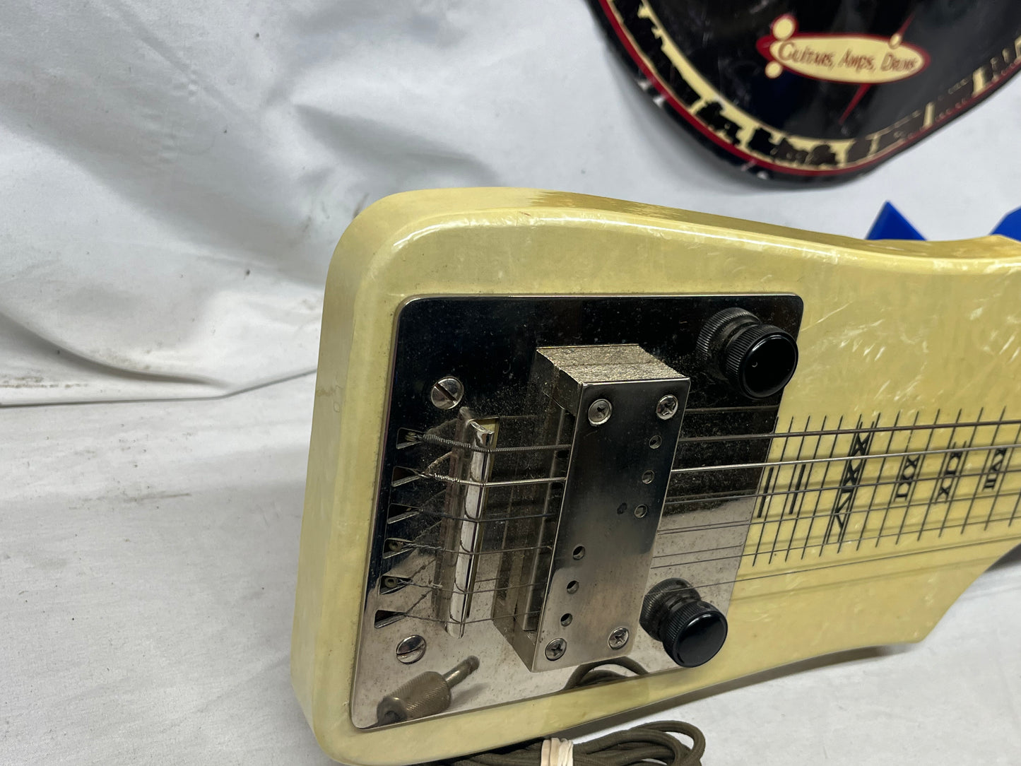 Supro Vintage Irene Lap Steel Guitar with Case
