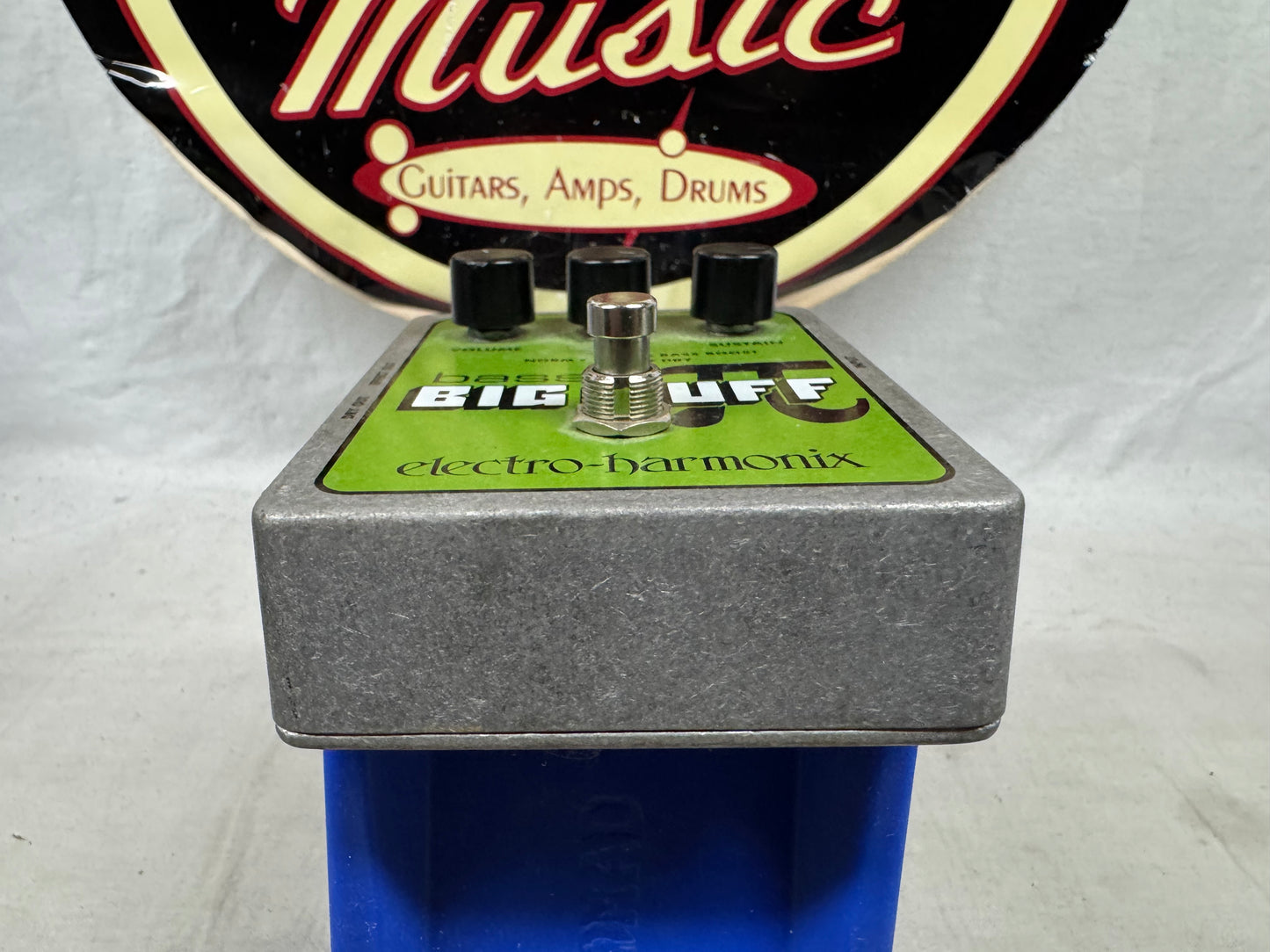 Electro-Harmonix Bass Big Muff Pi π Bass Fuzz Distortion Pedal