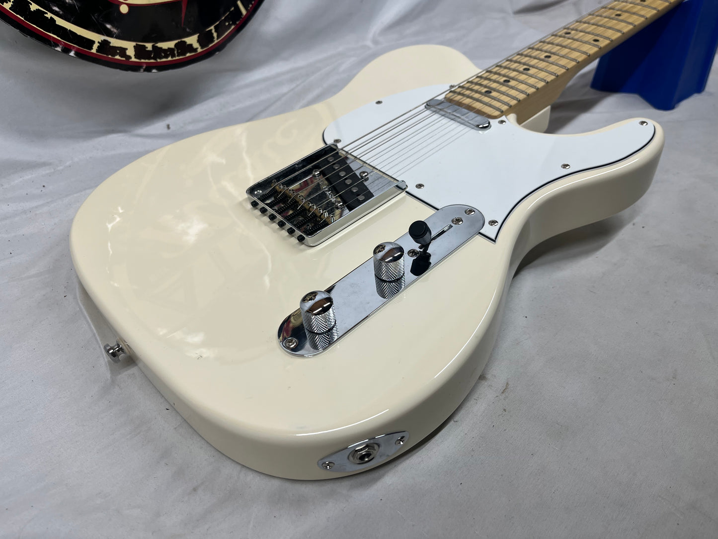 G&L Tribute Series ASAT Classic Electric Guitar