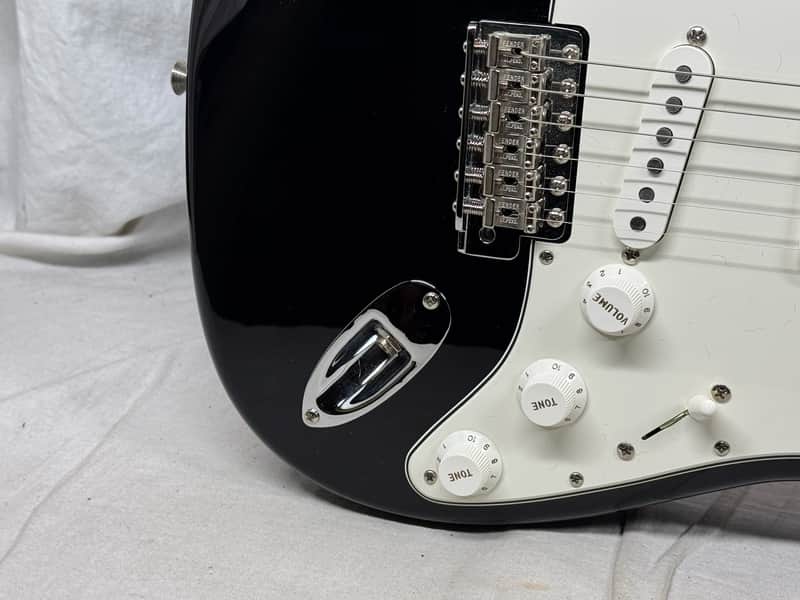 Fender USA Custom Shop Robin Trower Signature Stratocaster Guitar with COA + Case - Image 4