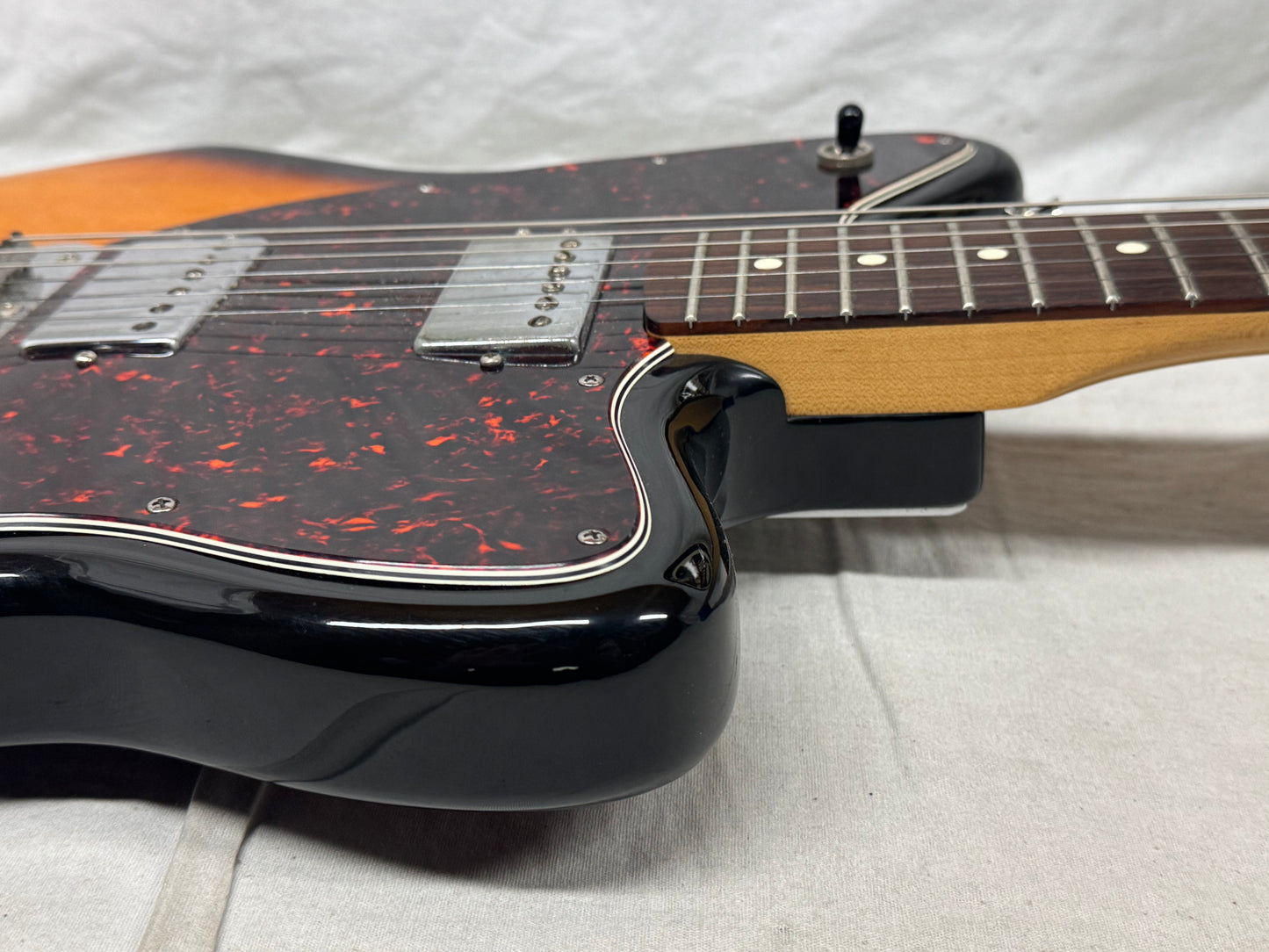 Fender Deluxe Series Toronado Guitar - MIM Made In Mexico 1997