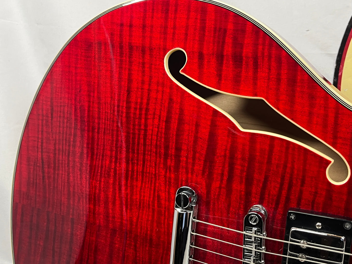 Sire Larry Carlton H7 Semi-Hollow Body Electric Guitar