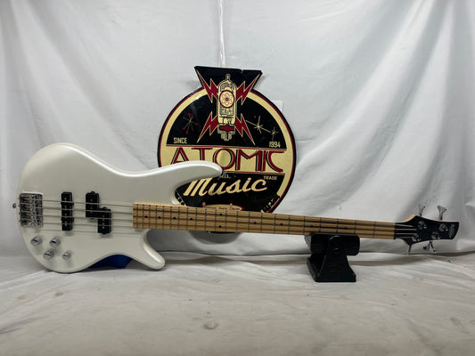 Ibanez Soundgear Gio GSR200M 4-String Electric Bass
