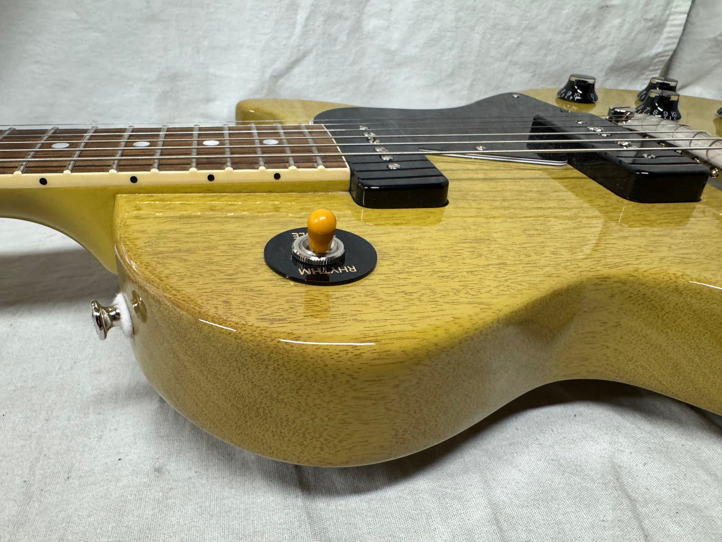 Gibson LPSP00TVNH1 Les Paul Special Guitar with Case 2023 - TV Yellow