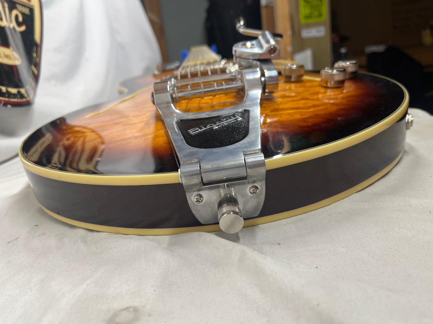 Gretsch G5655T Singlecut Semi-Hollow Body Electric Guitar