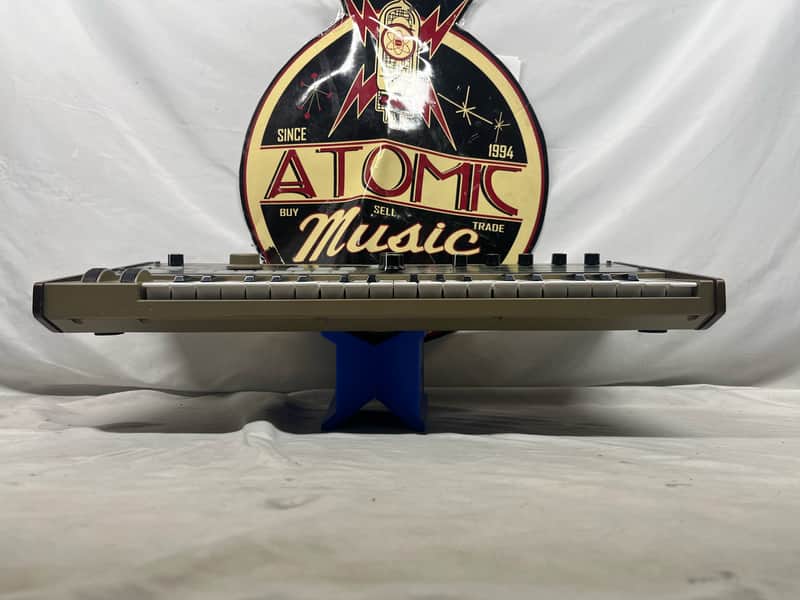 Korg Microkorg 37-Key Keyboard Synthesizer Vocoder - Image 3