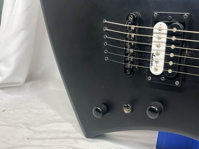 Jackson JS32T Kelly HH Electric Guitar - Image 5