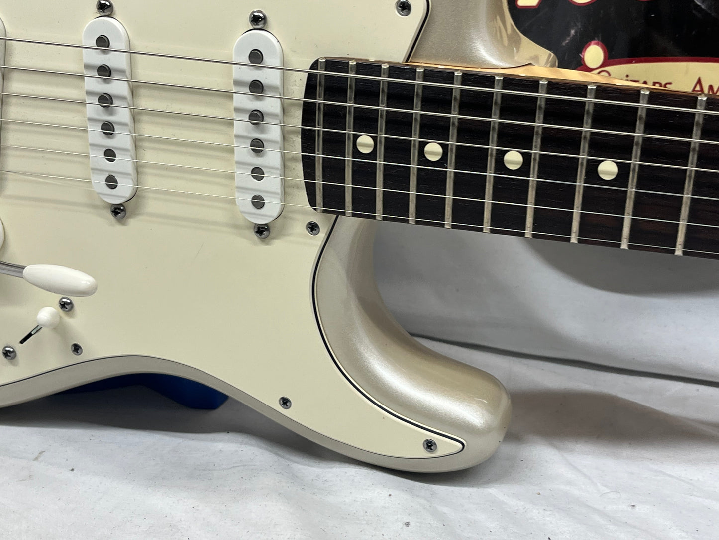 Fender American Standard Stratocaster Strat Electric Guitar - Blizzard Pearl