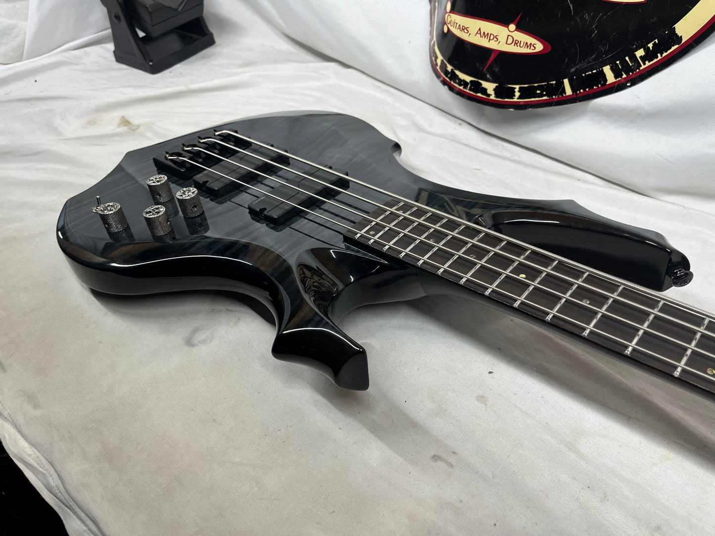 ESP LTD F-1004 Doublecut HH 4-String Electric Bass