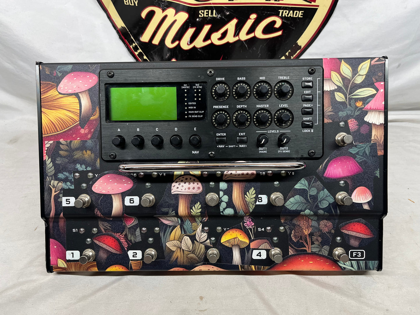 Fractal Audio AX8 Amp Modeler + Multi-FX